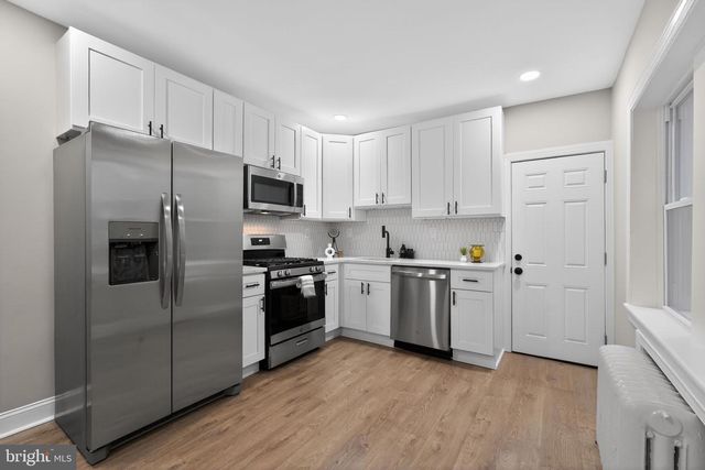 2002 LAVEER ST, Philadelphia, PA 19138