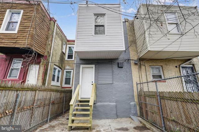 2002 LAVEER ST, Philadelphia, PA 19138