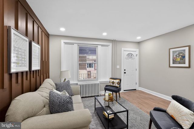 2002 LAVEER ST, Philadelphia, PA 19138