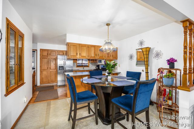 5951 Leisure South Drive SE, Grand Rapids, MI 49548