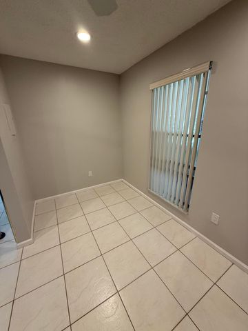 9292 Sable Ridge Circle D, Boca Raton, FL 33428