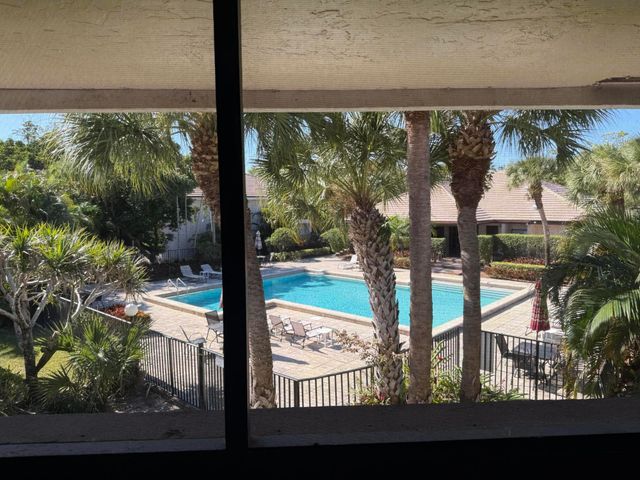 9292 Sable Ridge Circle D, Boca Raton, FL 33428