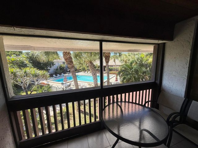 9292 Sable Ridge Circle D, Boca Raton, FL 33428