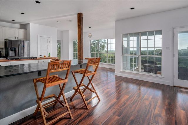 1306 Arronimink CIR, Austin, TX 78746