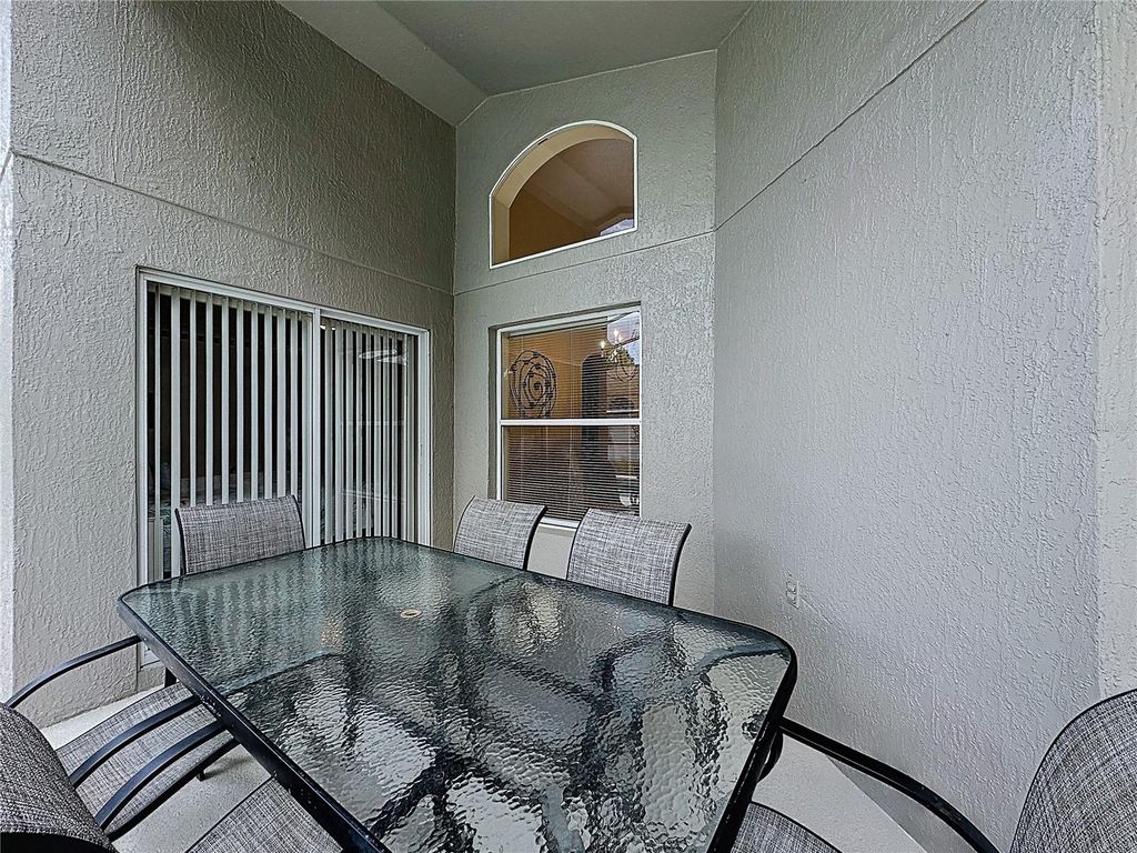 Image 26 of property listing at 2814 KOKOMO LOOP, Haines City, FL 33844