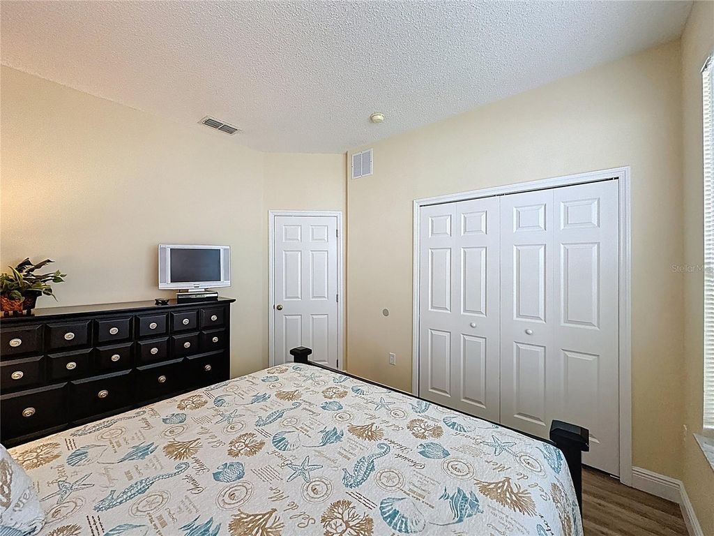 Image 27 of property listing at 2814 KOKOMO LOOP, Haines City, FL 33844