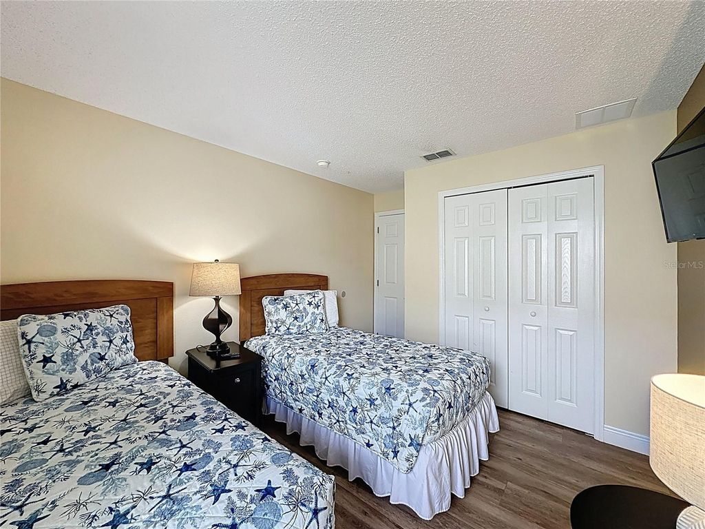 Image 34 of property listing at 2814 KOKOMO LOOP, Haines City, FL 33844