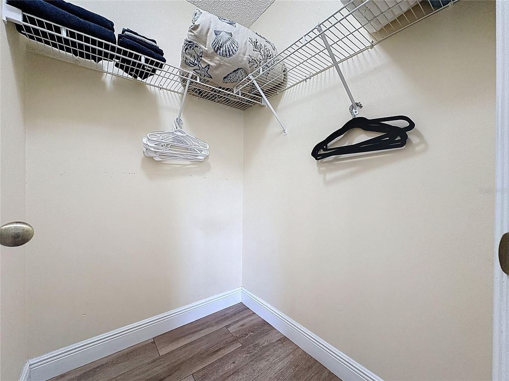 Image 41 of property listing at 2814 KOKOMO LOOP, Haines City, FL 33844