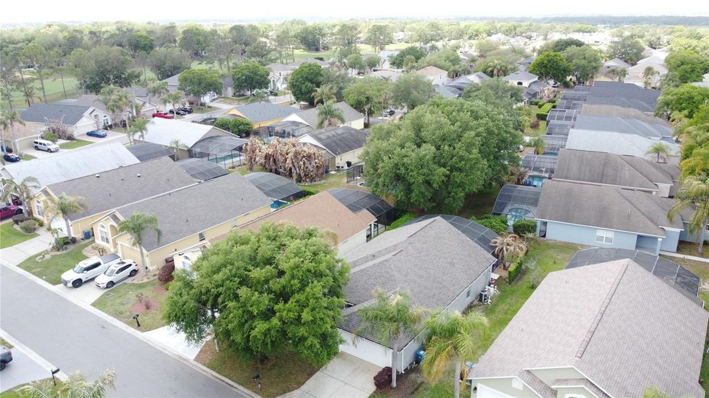 Image 43 of property listing at 2814 KOKOMO LOOP, Haines City, FL 33844