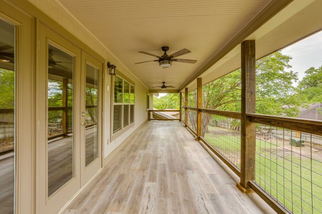 104 Wildwood Court, Azle, TX 76020