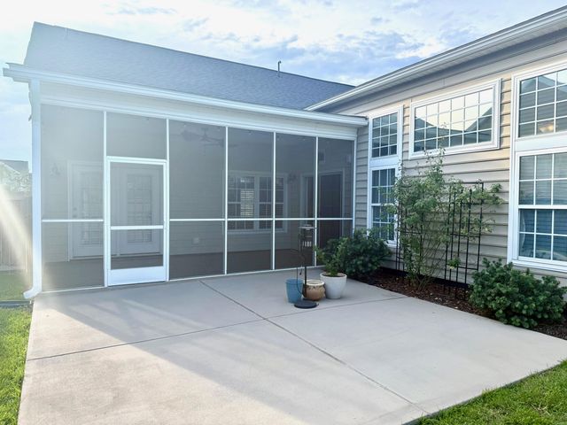 7304 Kestrel Trail, Hanahan, SC 29410