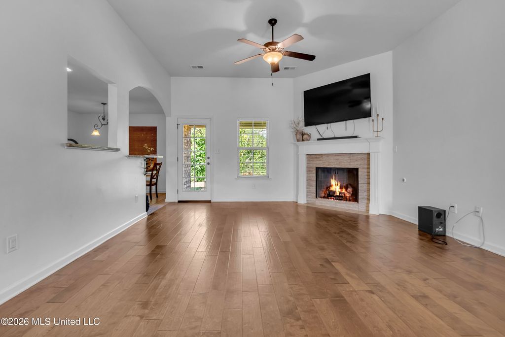 3530 Champion Hills Drive, Southaven, MS 38672 — photo 3