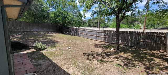 7316 Trail Xing, San Antonio, TX 78250
