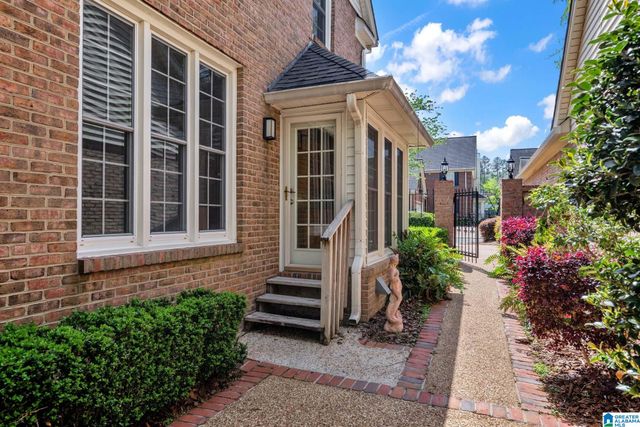 4644 S LAKERIDGE DRIVE, Hoover, AL 35244