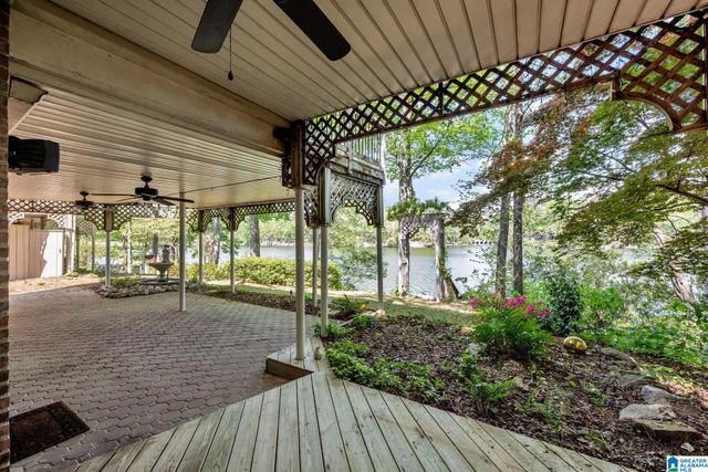 4644 S LAKERIDGE DRIVE, Hoover, AL 35244