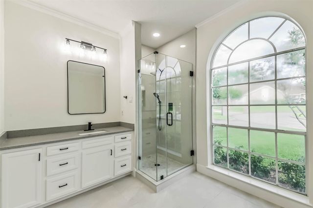 103 Forest Court, Conroe, TX 77356