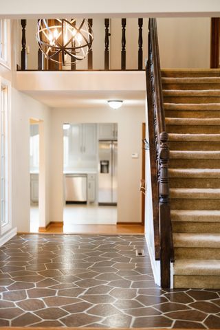 806 Sharon Cir, Lawrenceburg, TN 38464