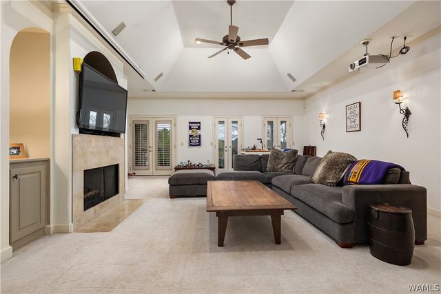 2821 LAKE CREST, Tuscaloosa, AL 35406