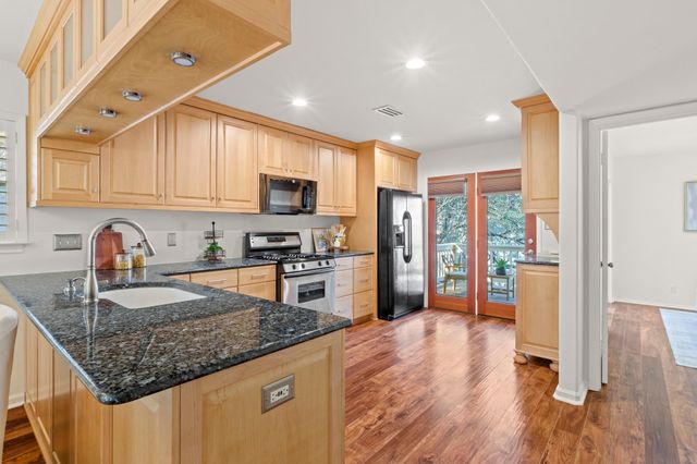 3200 Maywood Ave A, Austin, TX 78703