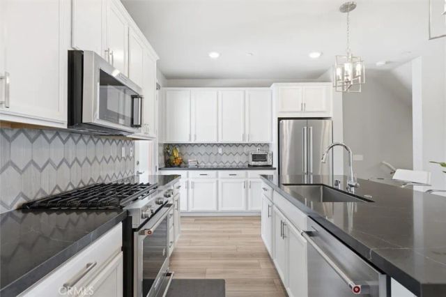1414 Sea Lane, San Pedro, CA 90732