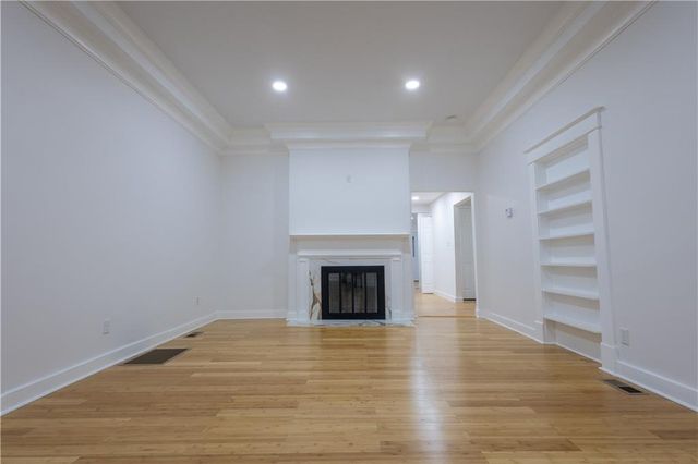 3317 Sacramento Street, St Joseph, MO 64507