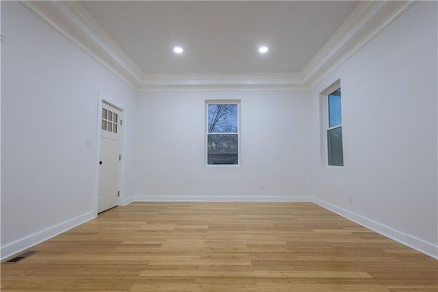 3317 Sacramento Street, St Joseph, MO 64507