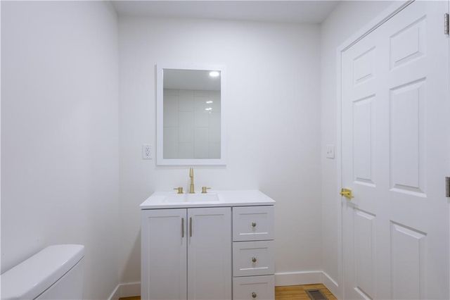 3317 Sacramento Street, St Joseph, MO 64507