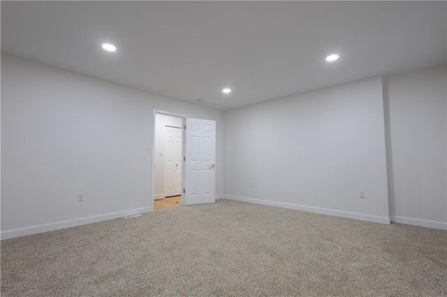 3317 Sacramento Street, St Joseph, MO 64507