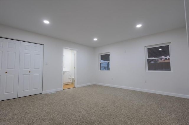 3317 Sacramento Street, St Joseph, MO 64507