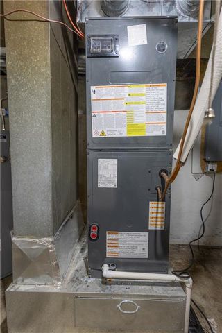 3317 Sacramento Street, St Joseph, MO 64507