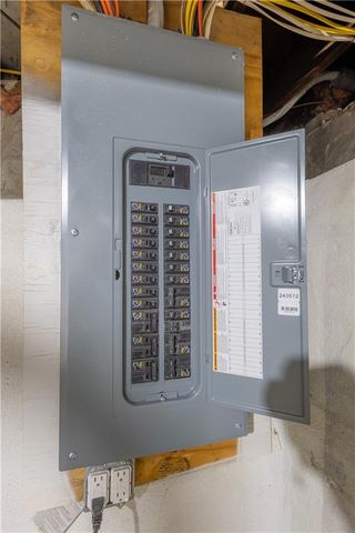 3317 Sacramento Street, St Joseph, MO 64507