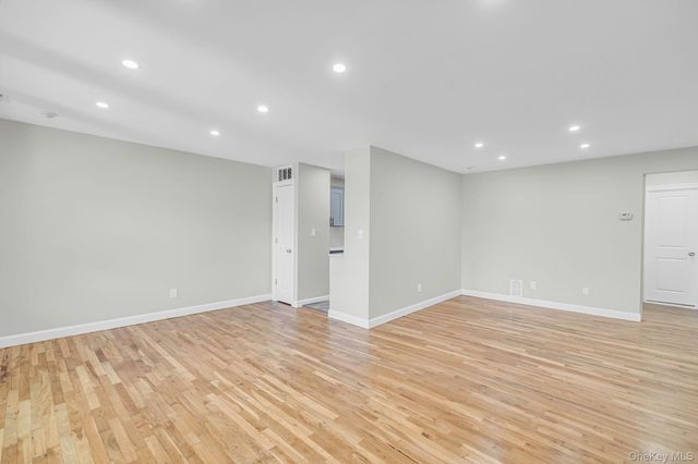 97 Artist Lake Drive, Middle Island, NY 11953