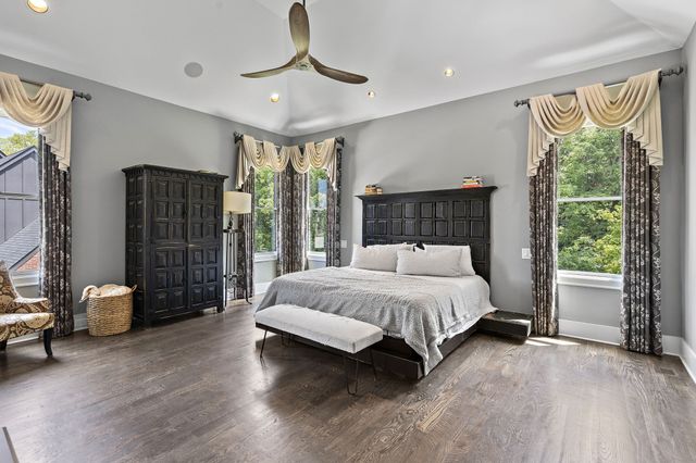 1601 Eastwood Dr, Brentwood, TN 37027