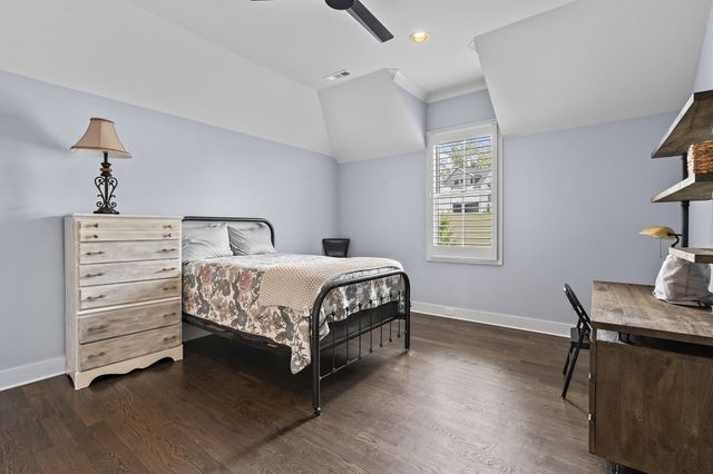 1601 Eastwood Dr, Brentwood, TN 37027