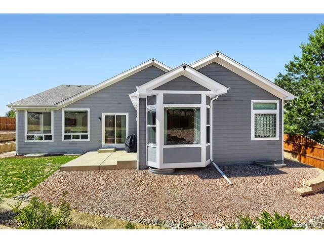 1872 Graphite Ct, Castle Rock, CO 80108