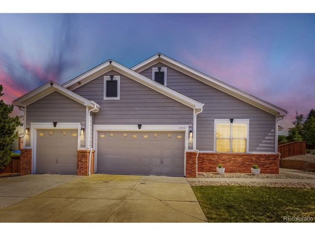 1872 Graphite Ct, Castle Rock, CO 80108