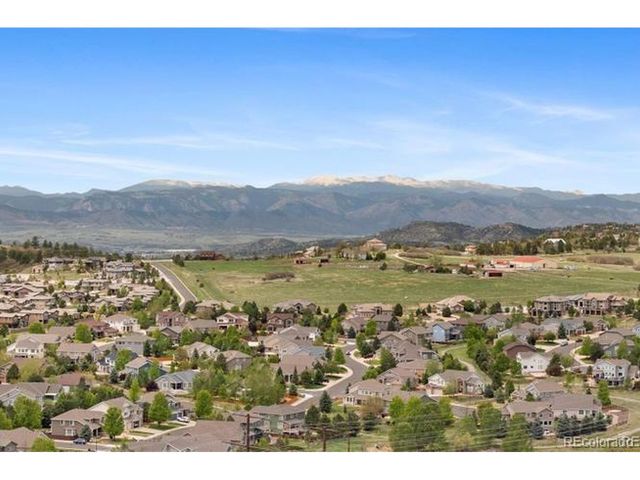 1872 Graphite Ct, Castle Rock, CO 80108