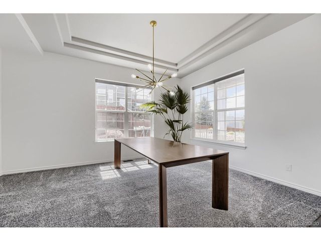 1872 Graphite Ct, Castle Rock, CO 80108