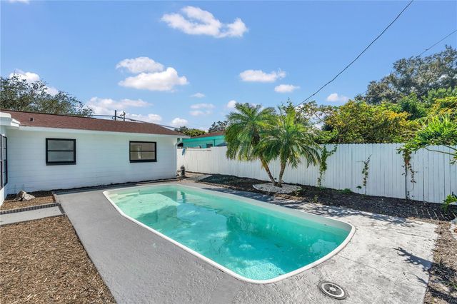 11598 RIDGE ROAD, Largo, FL 33778
