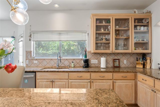 6707 Winnipeg CV, Austin, TX 78759