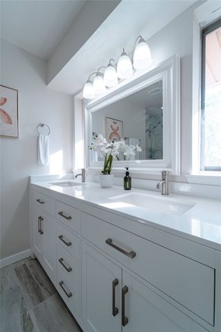10017 Regal Park Lane 205, Dallas, TX 75230