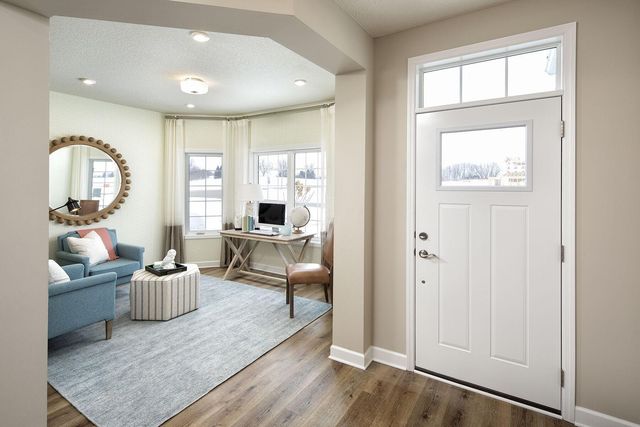 3660 Coral Bell Drive, Shakopee, MN 55379