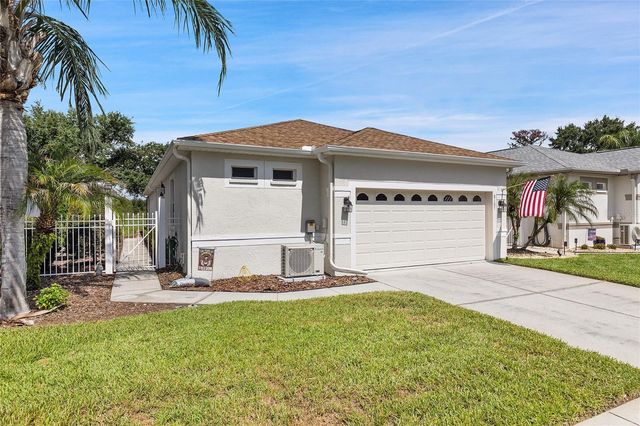 8107 PONKAN ROAD, Land O Lakes, FL 34637