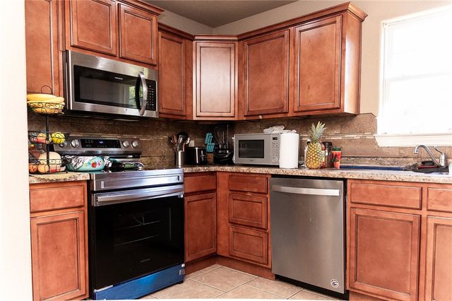 1203 Christian Avenue, Springdale, AR 72764