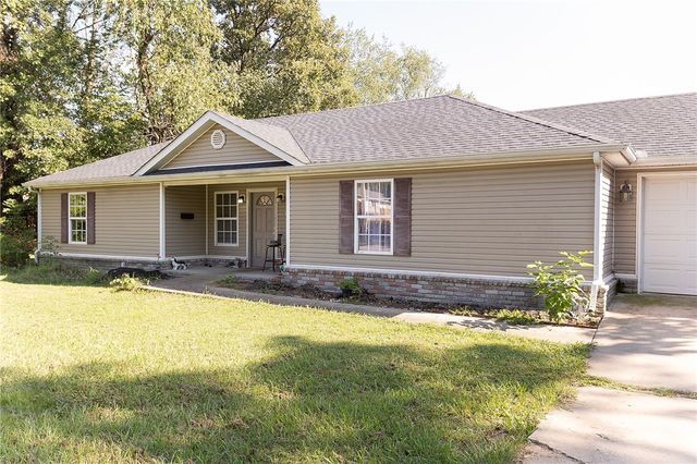 1203 Christian Avenue, Springdale, AR 72764