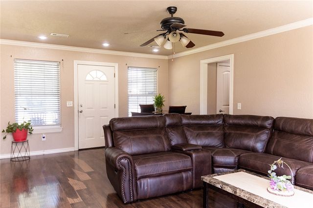 1203 Christian Avenue, Springdale, AR 72764