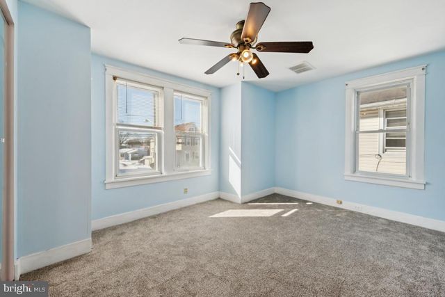 525 BRIDGEBORO ST, Riverside, NJ 08075