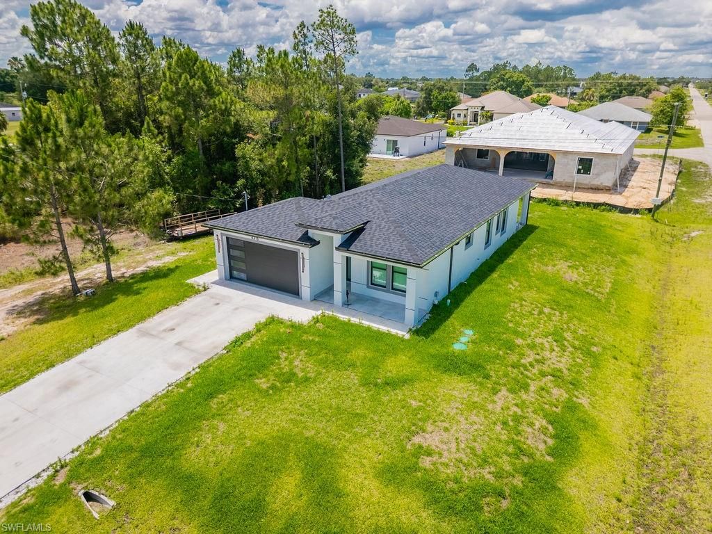 4315 6th ST SW, LEHIGH ACRES, FL 33976 — photo 2