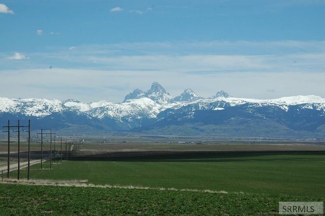 80 AC W 3000 N, Tetonia, ID 83452