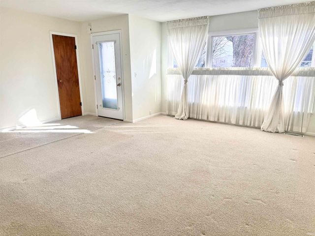 1015 N Audobon Drive, Marion, IN 46952